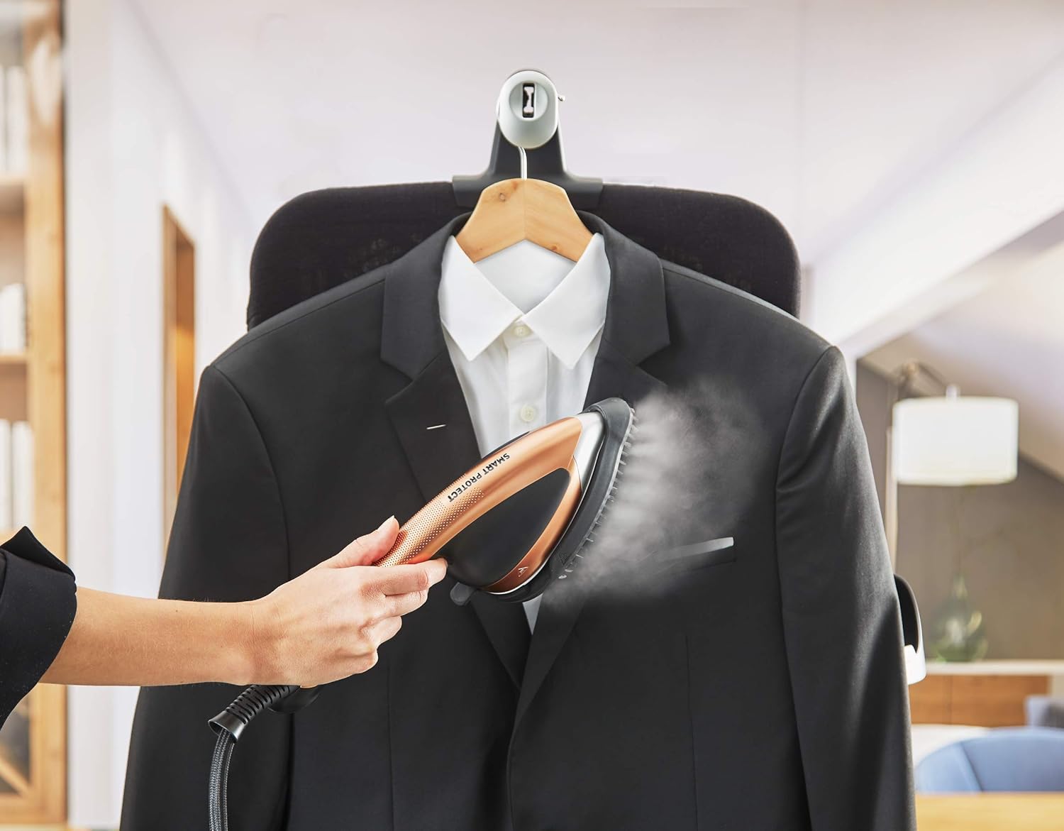 Calor Centre de Repassage Défroisseur Vapeur Ixeo Power QT2020C0 Noir/Cuivre by Calor - View 2