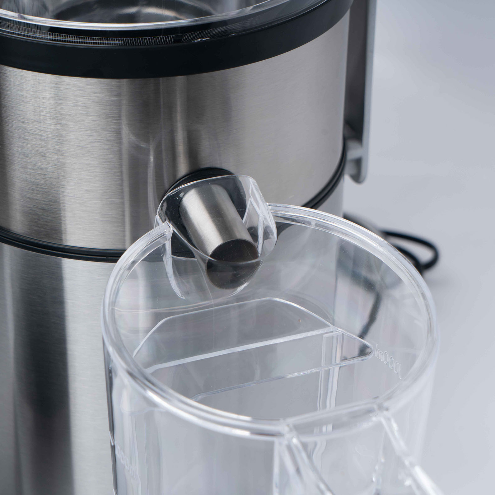 Extracteur de Jus et Robot Multifonction 4-en-1 ProTefal JE-J30A 5