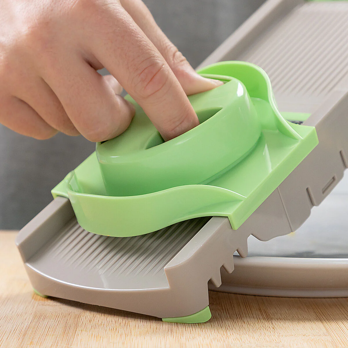 إينوفاGoods شوبّي ماندولين-مبـرمة قابلة للطي 6 في 1 5