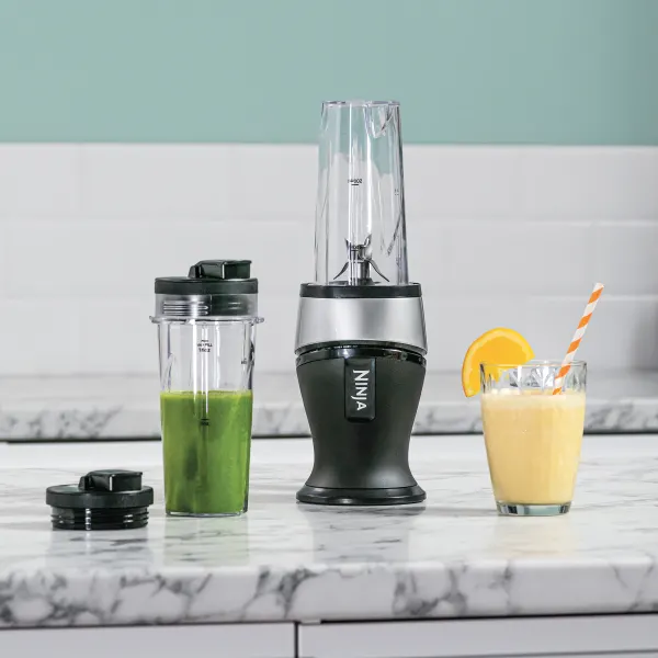Mélangeur et machine à smoothies Slim Nutri Ninja 700W – QB3001EUS – Argent 6