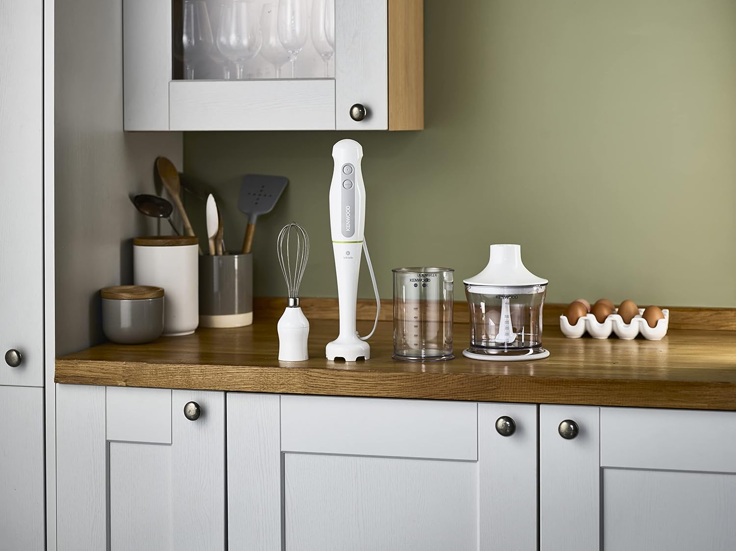 Kenwood Hand Blender 700W With 500Ml Chopper, 500Ml Beaker, Whisk, Triblade Technology HDP104WG White 6