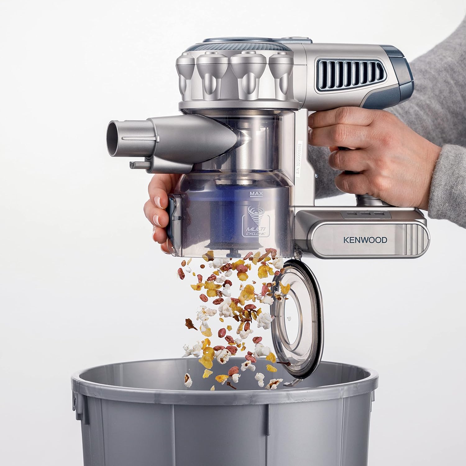 مكنسة كينوود لاسلكية 2 في 1، مكنسة عمودية وعناصر يدوية 200 واط، للأسطح المتعددة SVD20.000BL باللون الأزرق 4