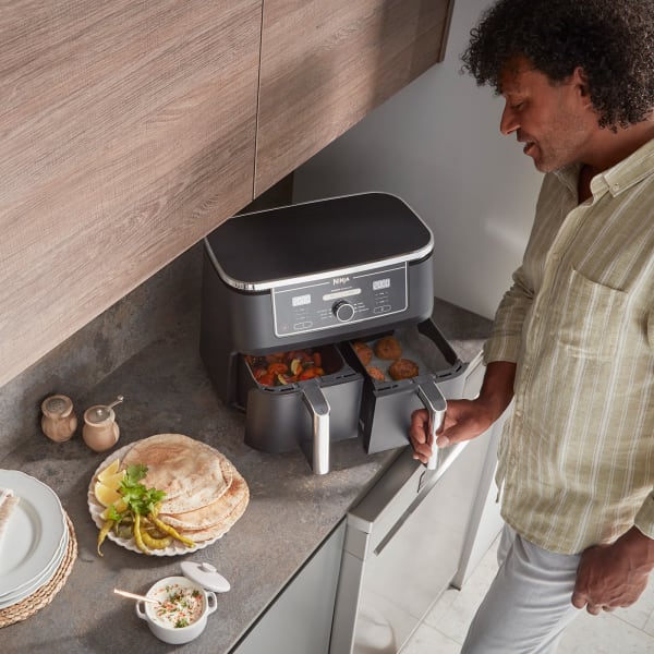 Ninja Foodi MAX DualZone Air Fryer 6-in-1, 9.5L AF400EU 4